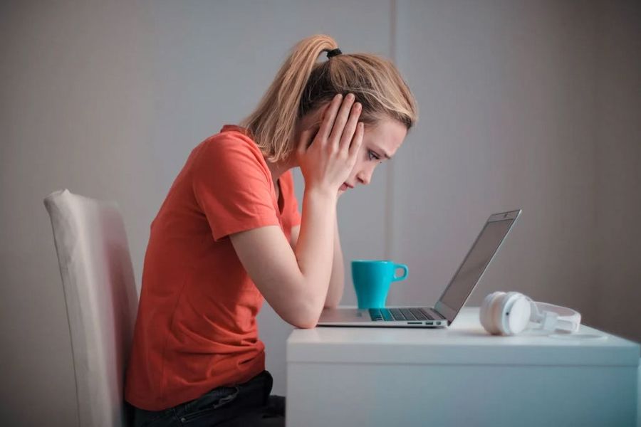 Woman experiencing a nasty headache